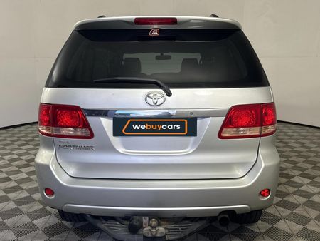 2008-Toyota-Fortuner-30-D-4D-Raised-Body_14