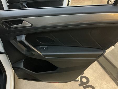 2021-Volkswagen-Tiguan-Allspace-14-TSI-Comfortline-Auto-110kW_13