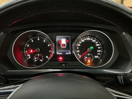 2021-Volkswagen-Tiguan-Allspace-14-TSI-Comfortline-Auto-110kW_20