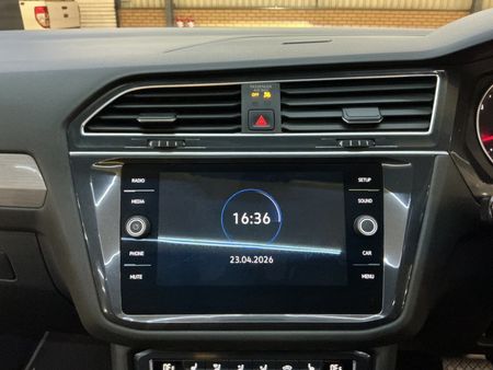2021-Volkswagen-Tiguan-Allspace-14-TSI-Comfortline-Auto-110kW_21