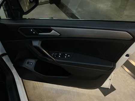2021-Volkswagen-Tiguan-Allspace-14-TSI-Comfortline-Auto-110kW_27