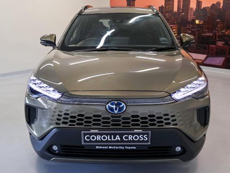 2026-Toyota-Corolla-Cross-18-XR-Hybrid_1