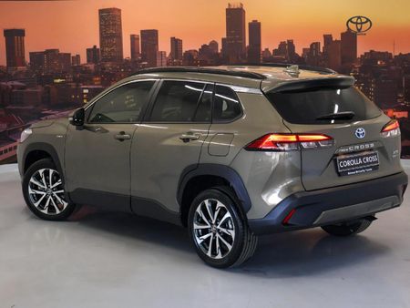 2026-Toyota-Corolla-Cross-18-XR-Hybrid_2