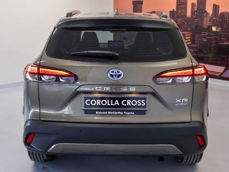 2026-Toyota-Corolla-Cross-18-XR-Hybrid_3