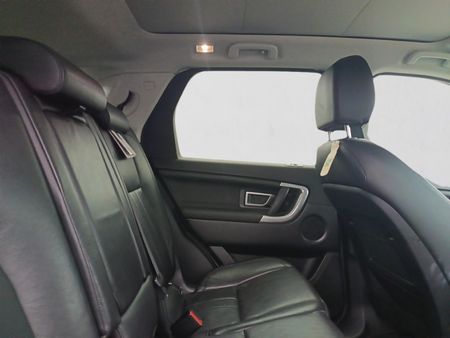 2019-Land-Rover-Discovery-Sport-20i4-D-HSE_14