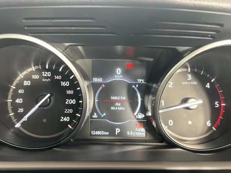 2018-Land-Rover-Discovery-30-TD6-SE_2