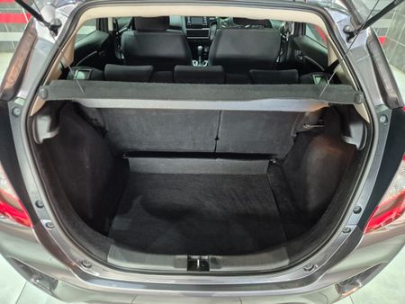 2019-Honda-Jazz-15-Elegance-Auto_7