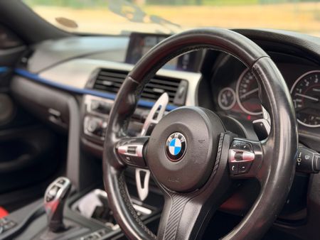 2014-BMW-4-Series-435i-Coupe-M-Sport_16