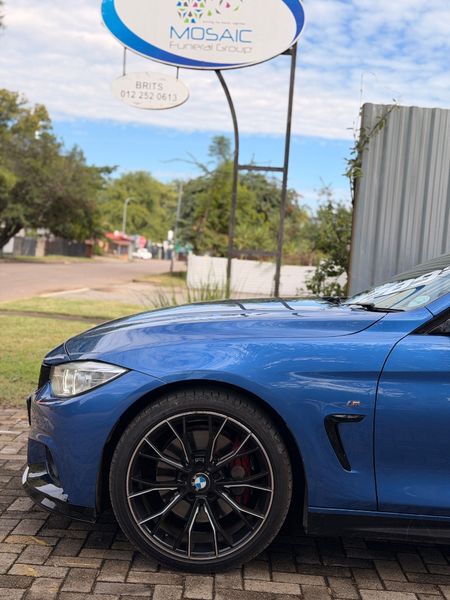 2014-BMW-4-Series-435i-Coupe-M-Sport_7