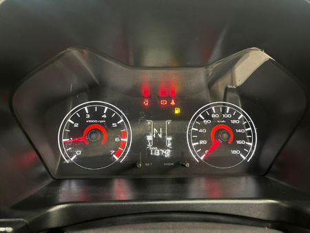 2019-Mahindra-KUV-100-12-K2-NXT_10