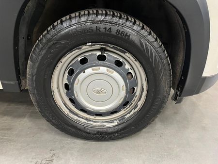 2019-Mahindra-KUV-100-12-K2-NXT_8