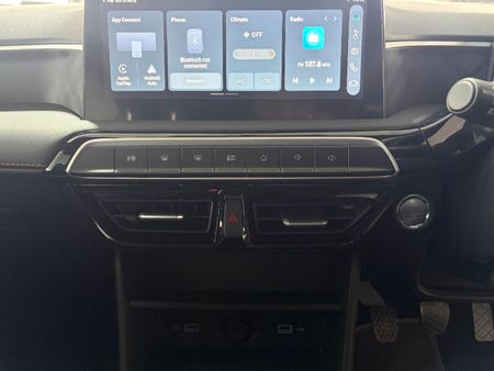2026-MG-MG3-15-Comfort_14
