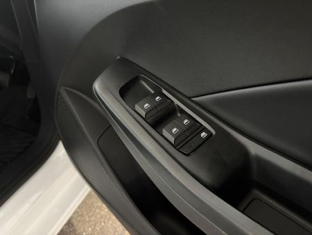 2026-MG-MG3-15-Comfort_17