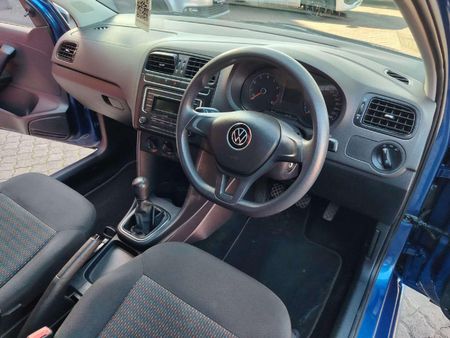 2022-Volkswagen-Polo-Vivo-14-Trendline-5-dr_9