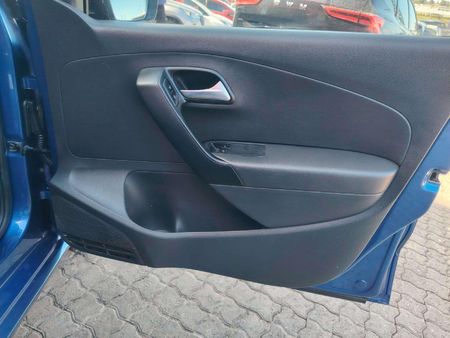 2022-Volkswagen-Polo-Vivo-14-Trendline-5-dr_14