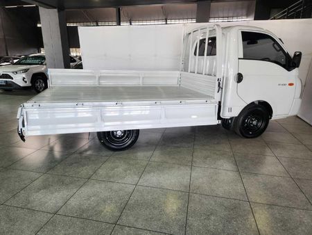 2026-Hyundai-H100-Bakkie-26D-Dropside_12