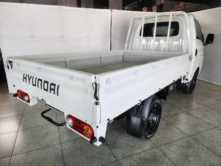2026-Hyundai-H100-Bakkie-26D-Dropside_14
