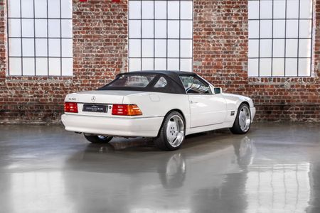 1995-Mercedes-Benz-SL-320-Auto_4