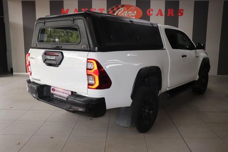 2025-Toyota-Hilux-28-GD-6-Raised-Body-Legend-Auto-Extended-Cab_2