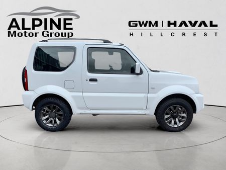 2018-Suzuki-Jimny-13_7