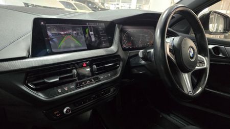 2021-BMW-1-Series-118d-5-dr-M-Sport-Auto_23