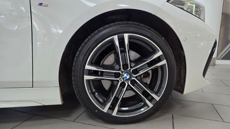 2021-BMW-1-Series-118d-5-dr-M-Sport-Auto_31