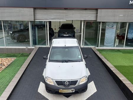 2023-Nissan-NP200-16-AC-Safety-Pack_7