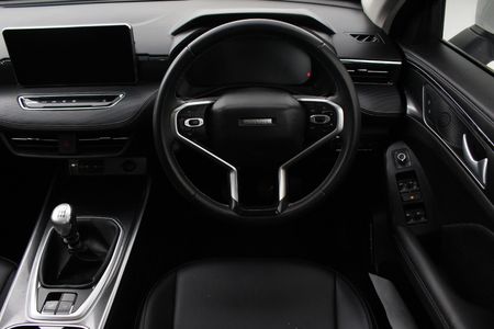 2023-Haval-Jolion-15T-Luxury_5