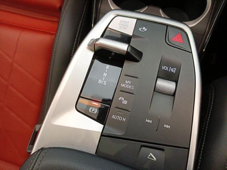 2025-BMW-X2-sDrive-18i-M-Sport_12