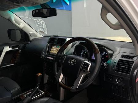 2011-Toyota-Land-Cruiser-Prado-40-V6-VX-Auto_9