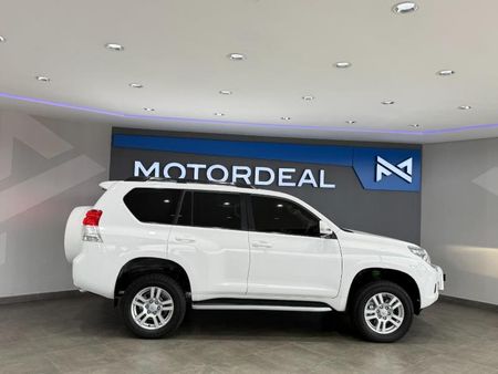 2011-Toyota-Land-Cruiser-Prado-40-V6-VX-Auto_19