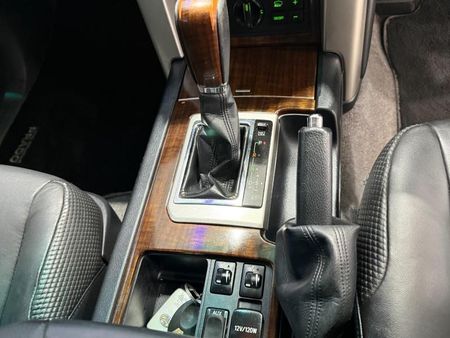 2011-Toyota-Land-Cruiser-Prado-40-V6-VX-Auto_6