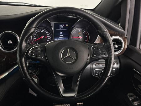 2016-Mercedes-Benz-V-Class-V-250-Bluetec-Avantgarde-Auto_7