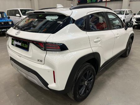 2025-Toyota-Starlet-Cross-15XS_2