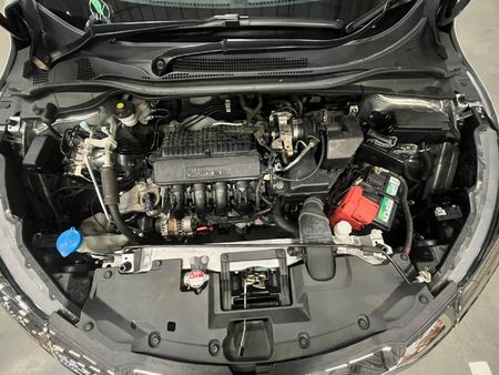 2022-Honda-HR-V-15-Comfort-Auto_12