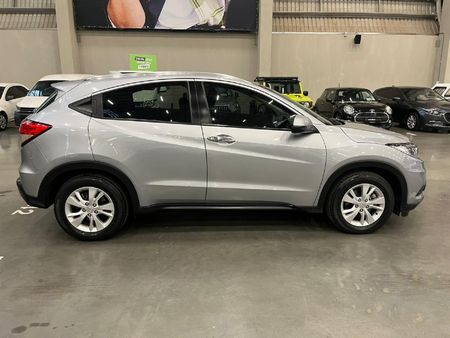 2022-Honda-HR-V-15-Comfort-Auto_1
