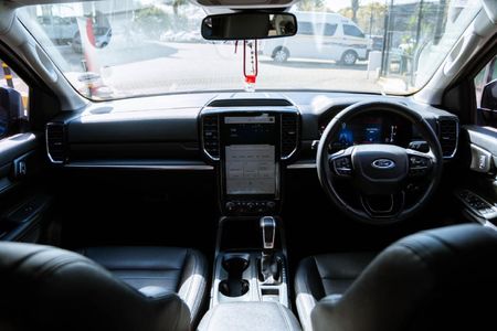 2023-Ford-Everest-20D-Bi-Turbo-Sport-4x4-Auto_9
