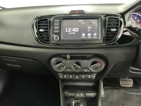 2024-Kia-Pegas-14-EX-Auto_24