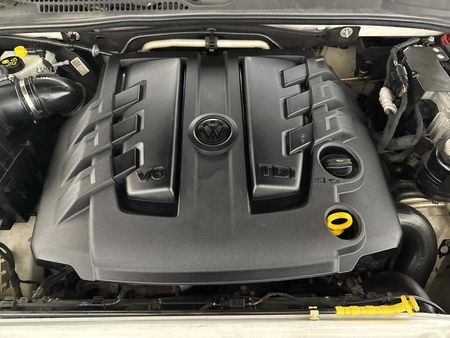 2020-Volkswagen-Amarok-30-TDI-Highline-190kW-4Motion-Auto-Double-Cab_12