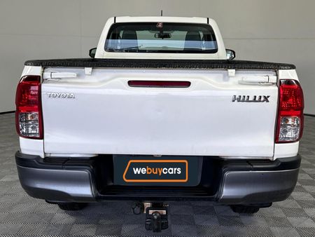 2023-Toyota-Hilux-24-GD-6-Raised-Body-SR-Single-Cab_13