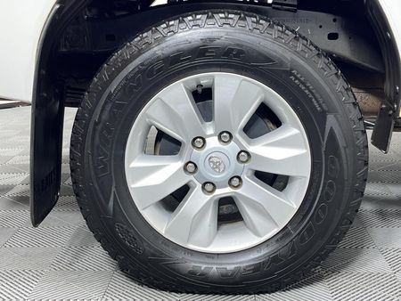 2020-Toyota-Hilux-24-GD-6-Raised-Body-SRX-Extended-Cab_6