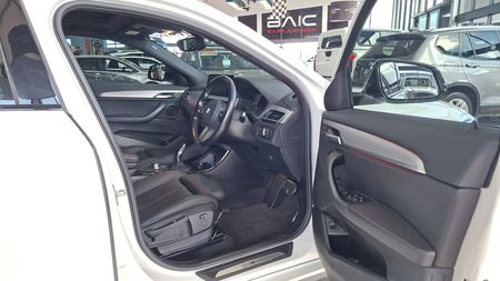 2024-BMW-X2-sDrive-18i-M-Sport_11