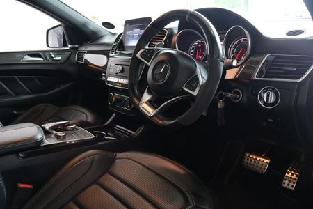 2017-Mercedes-AMG-GLE-63-S-AMG-Coupe_10