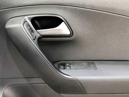 2025-Volkswagen-Polo-Vivo-16-Life_11