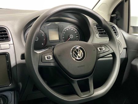 2025-Volkswagen-Polo-Vivo-16-Life_15