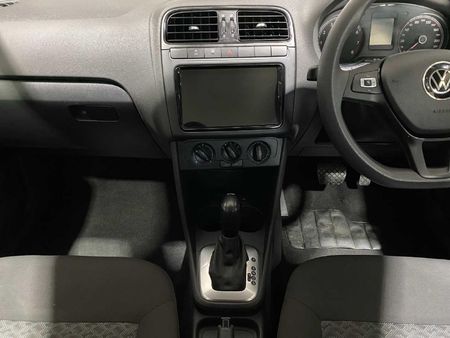2025-Volkswagen-Polo-Vivo-16-Life_16