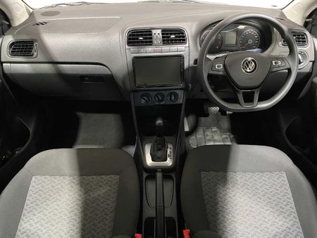 2025-Volkswagen-Polo-Vivo-16-Life_26