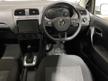 2025-Volkswagen-Polo-Vivo-16-Life_28