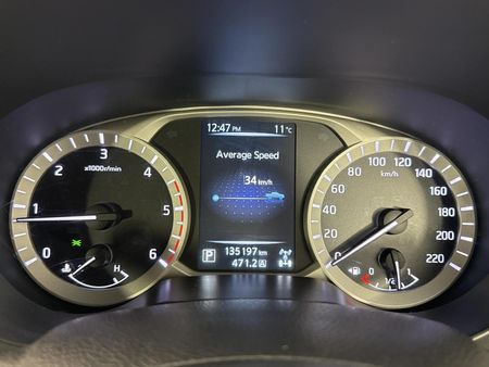 2017-Nissan-Navara-23D-LE-4x4-Auto-Double-Cab_2