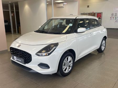 2025-Suzuki-Swift-12-GL_11